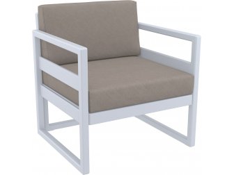 Кресло пластиковое с подушками-thumbs-Фото1